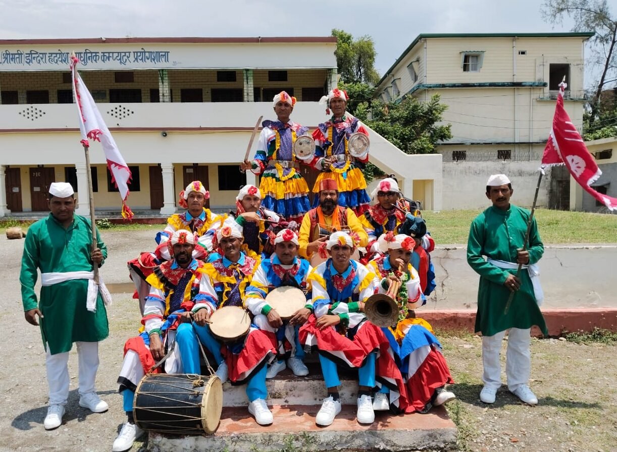 Chholiya group